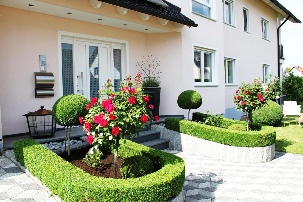 Antike & Modern Deluxe Apartment Guenzburg Exterior photo